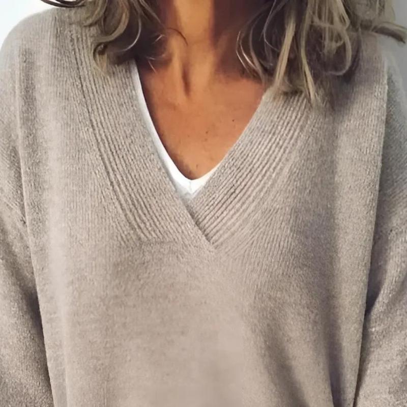 Alessandra | Oversized V-Neck Sweater