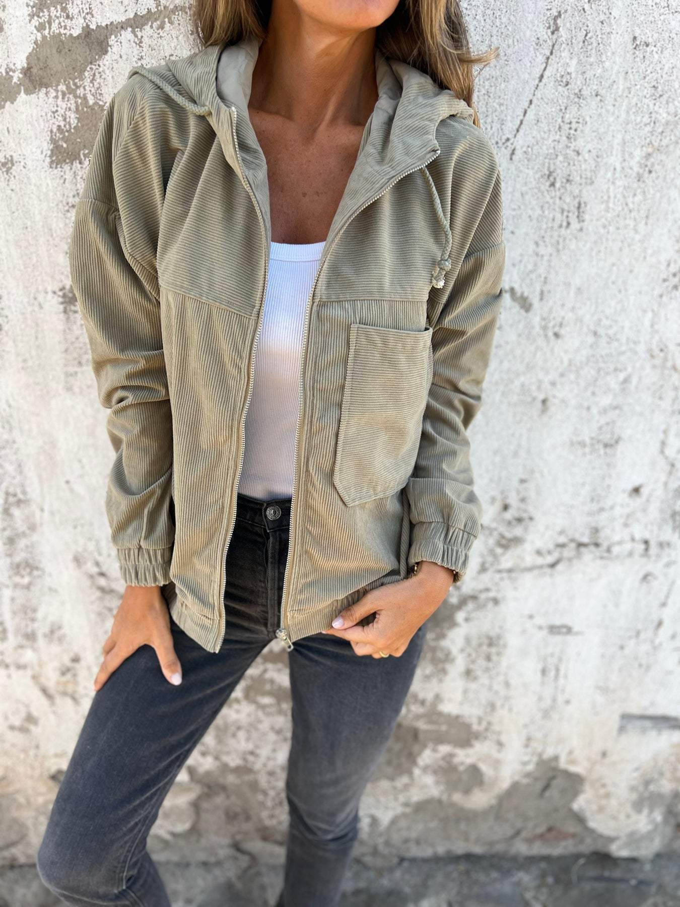 Nuvira | Corduroy Bomber Jacket