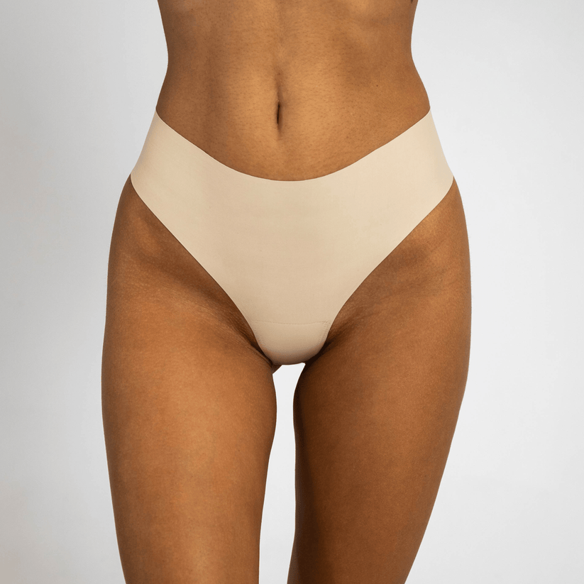Elara | Seamless Shaping Thong