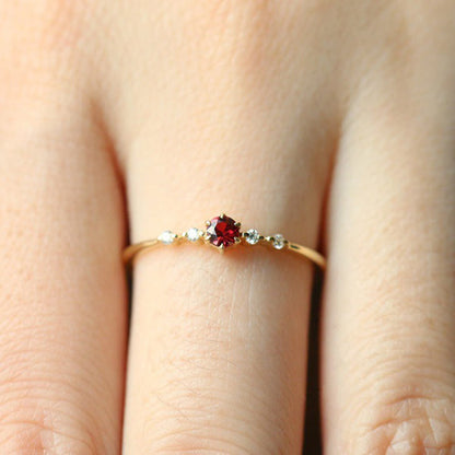 Élodie | Gold Ring with Red Stone