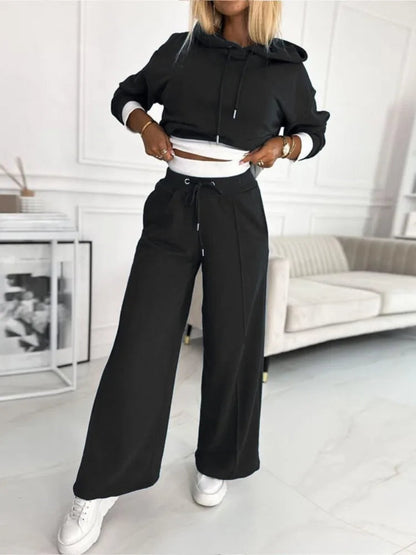 Liora | Loungewear Set with Cropped Hoodie & Wide-Leg Pants