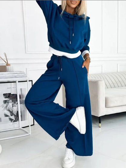 Liora | Loungewear Set with Cropped Hoodie & Wide-Leg Pants