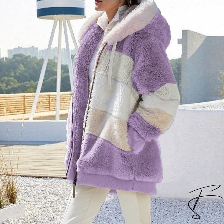 Amoura | Plush Coat