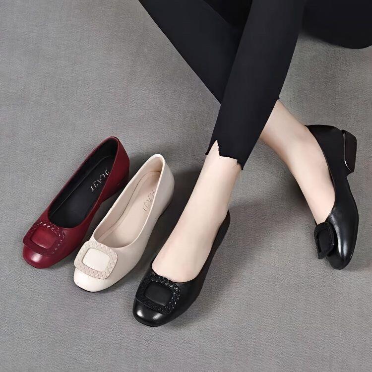 Veleris | Elegant Ballerinas with Low Heel & Square Toe