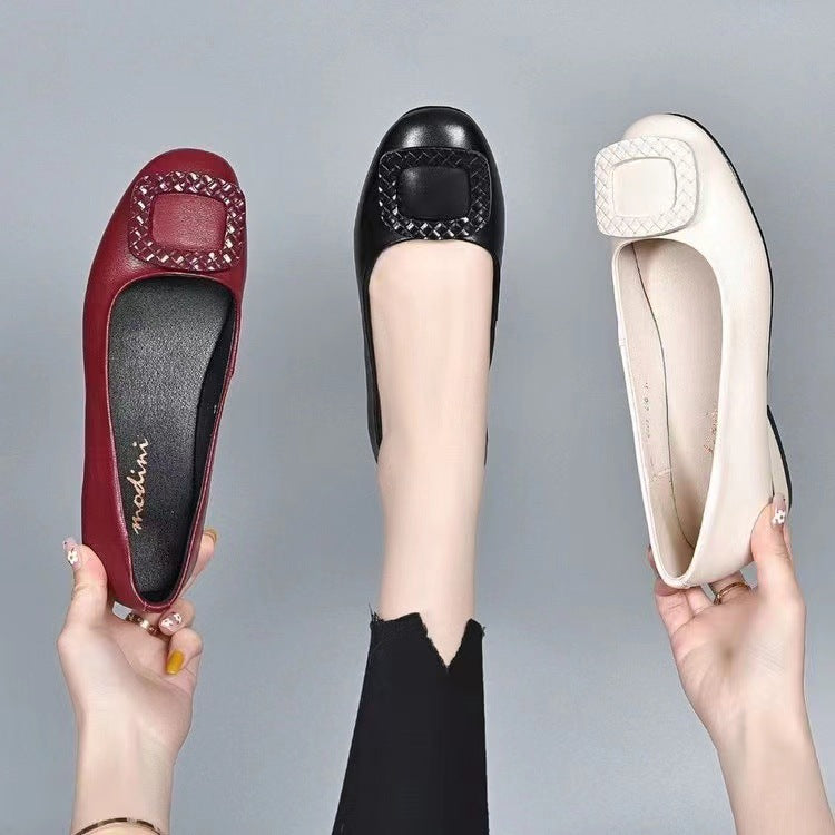 Veleris | Elegant Ballerinas with Low Heel & Square Toe