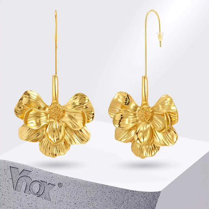 Fiora | Gold Earrings