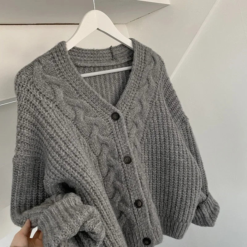 Maelis | Cable Knit Cardigan