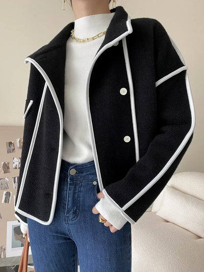 Maelis | Coat with Contrast Trim