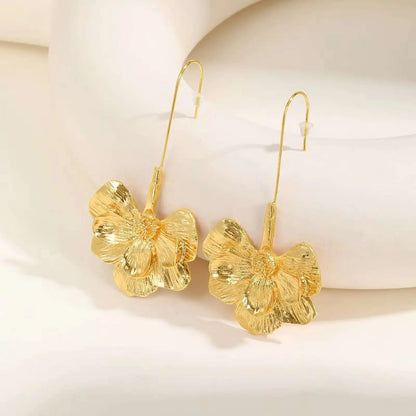 Fiora | Gold Earrings