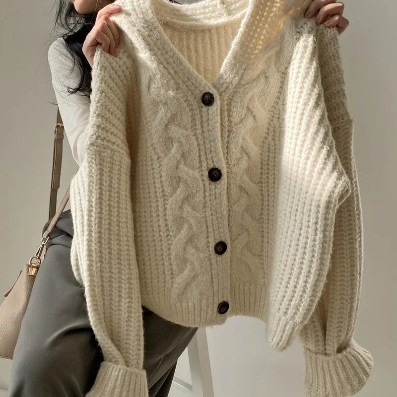 Maelis | Cable Knit Cardigan