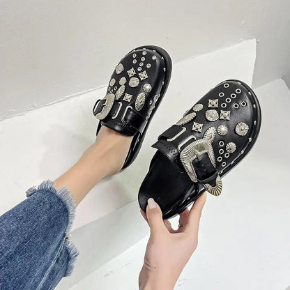 Rebelde | Leather Punk Clogs